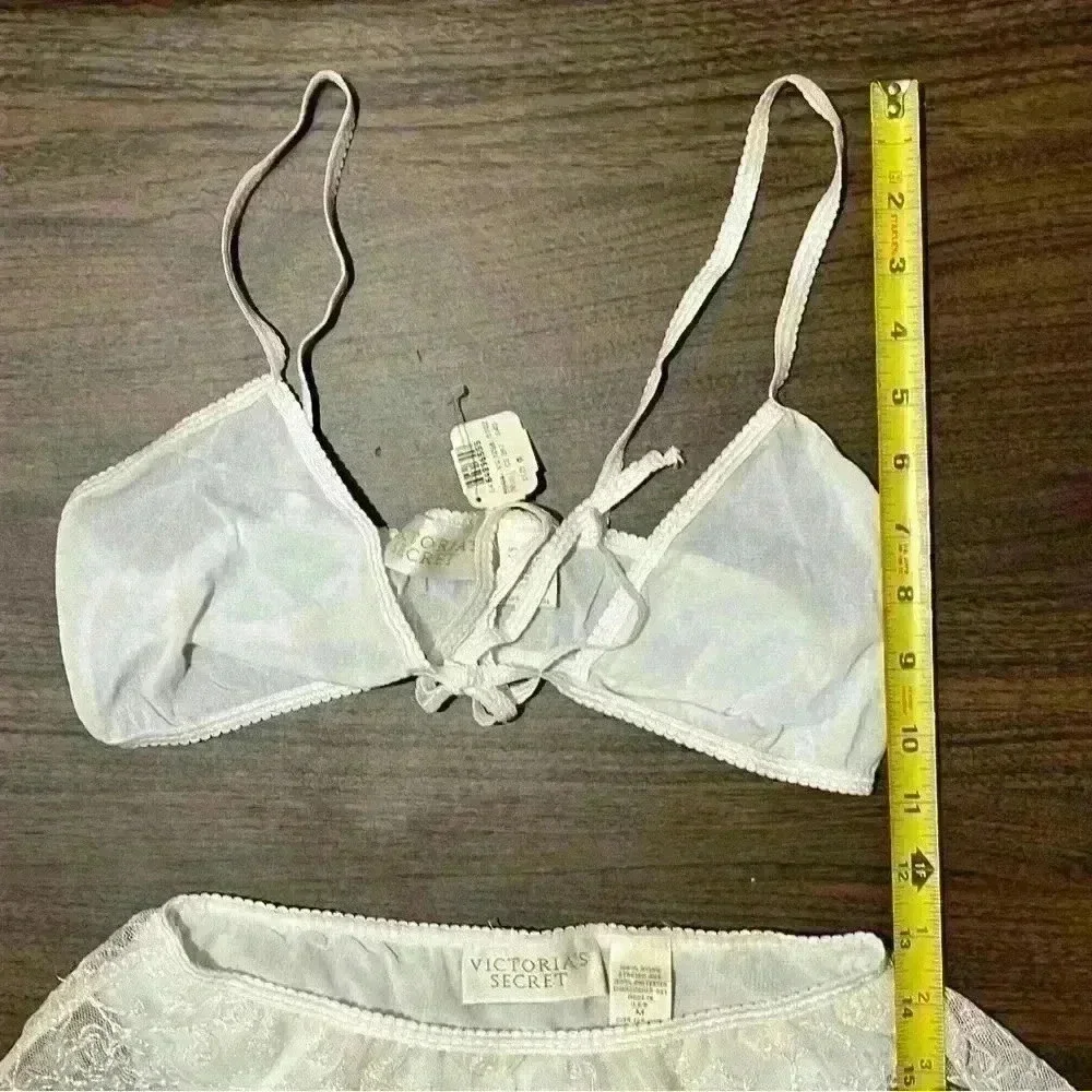 NWT Vintage Victorias Secret 1980s Gold Label Lace Bra Bralette Panties Set Sz M